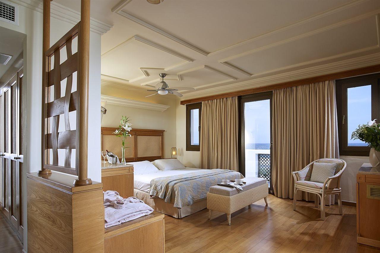 Knossos Royal Hotel Hersonissos  Exterior photo