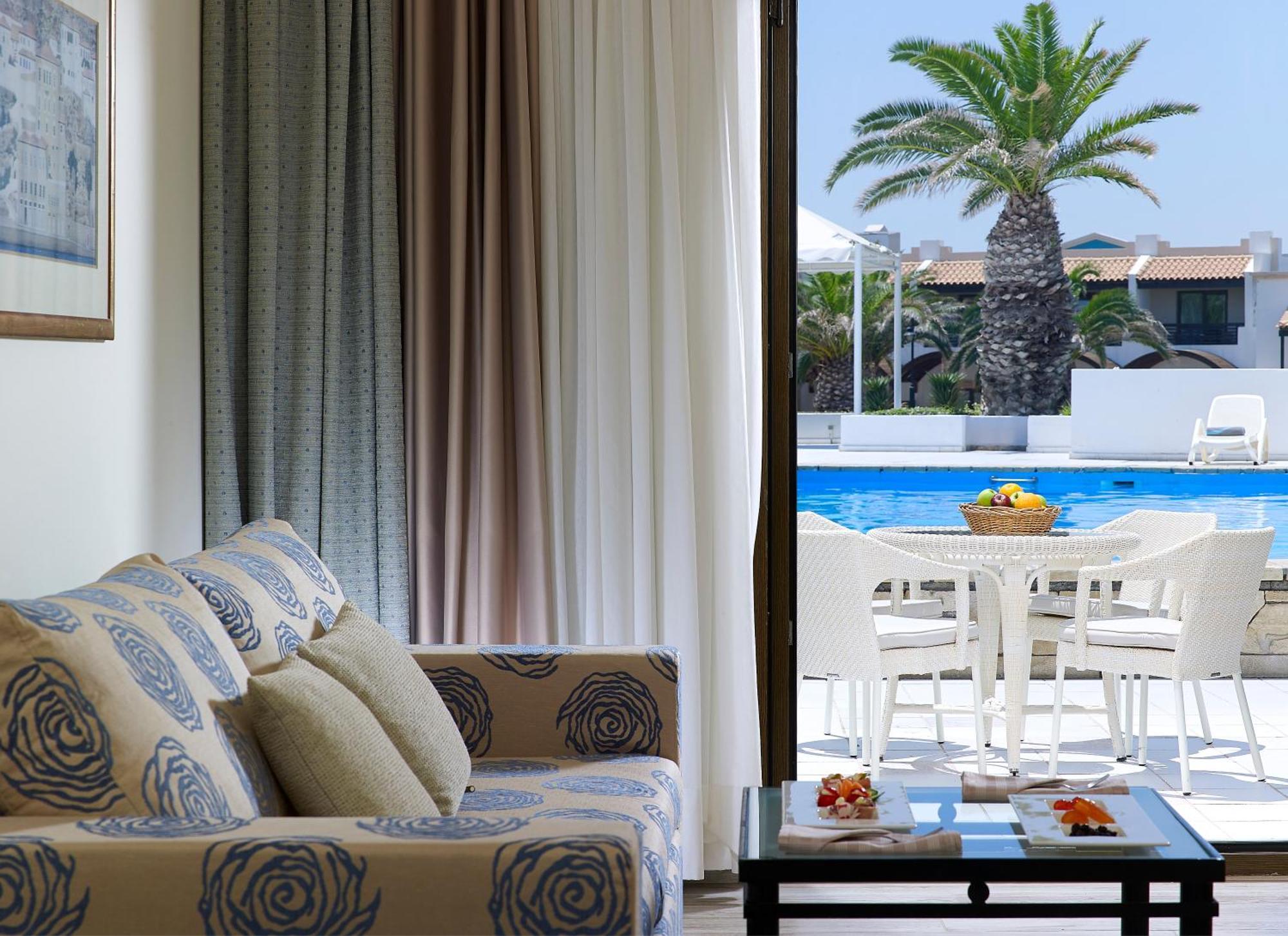 Knossos Royal Hotel Hersonissos  Exterior photo