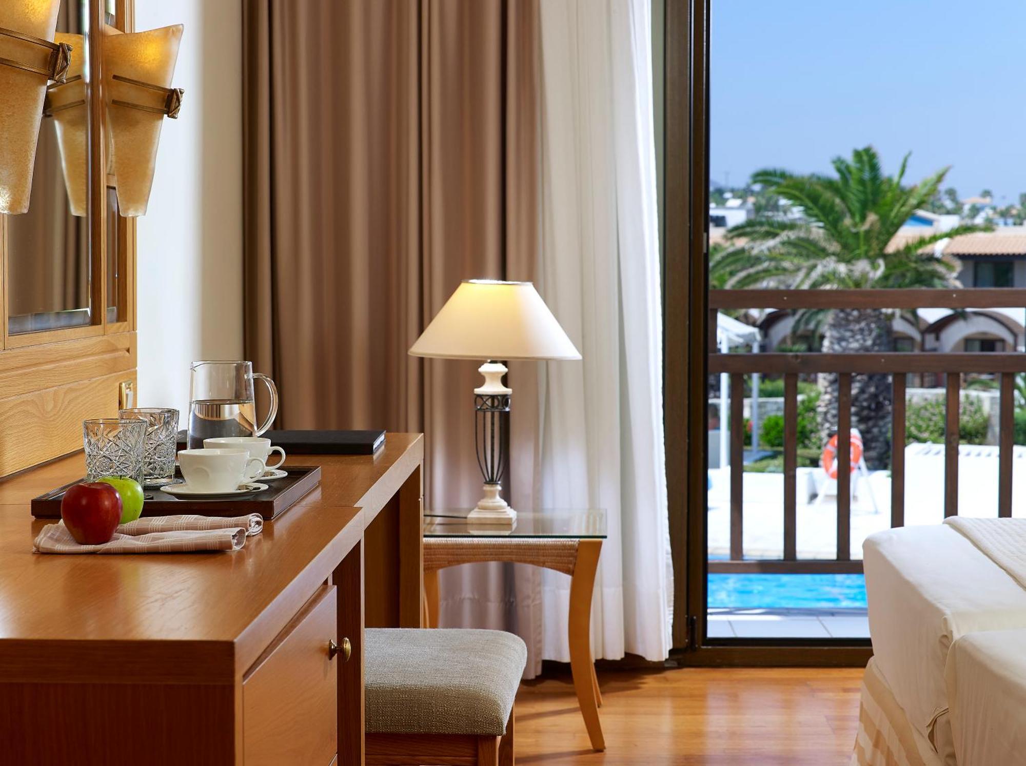 Knossos Royal Hotel Hersonissos  Exterior photo